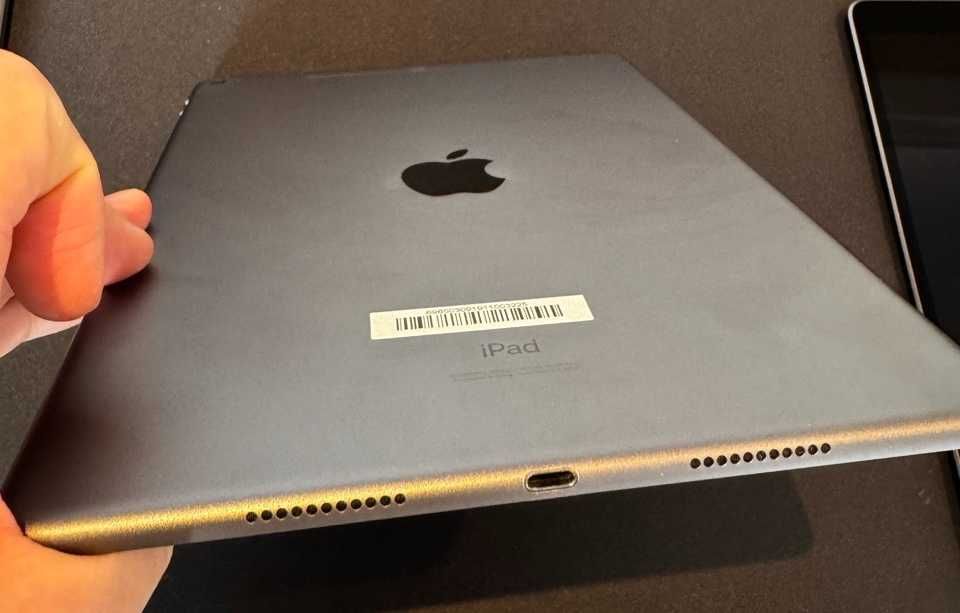 iPad Air (3rd Gen) Wifi+4G+256GB+Cable