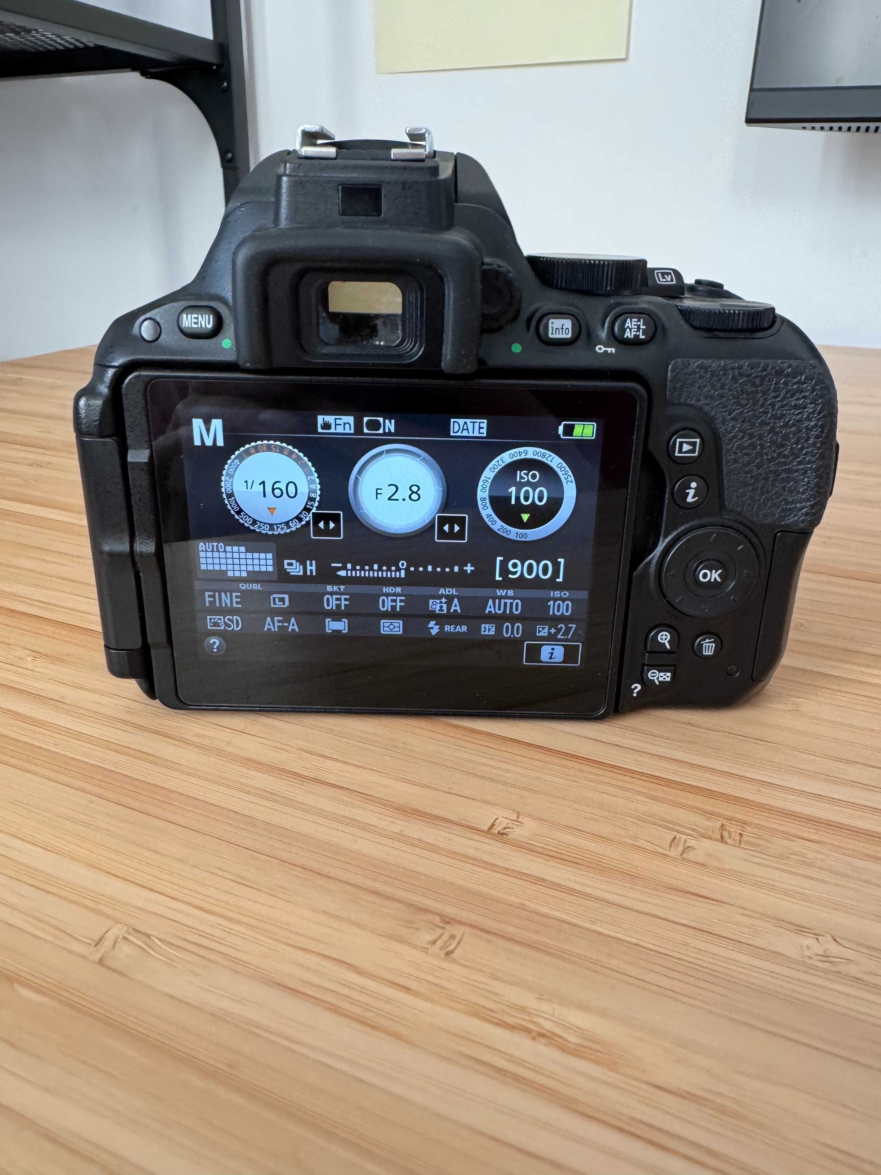 Aparat Nikon D5500 + Nikkor 35mm 1.8G + Nikkor 18-105mm JAK NOWY