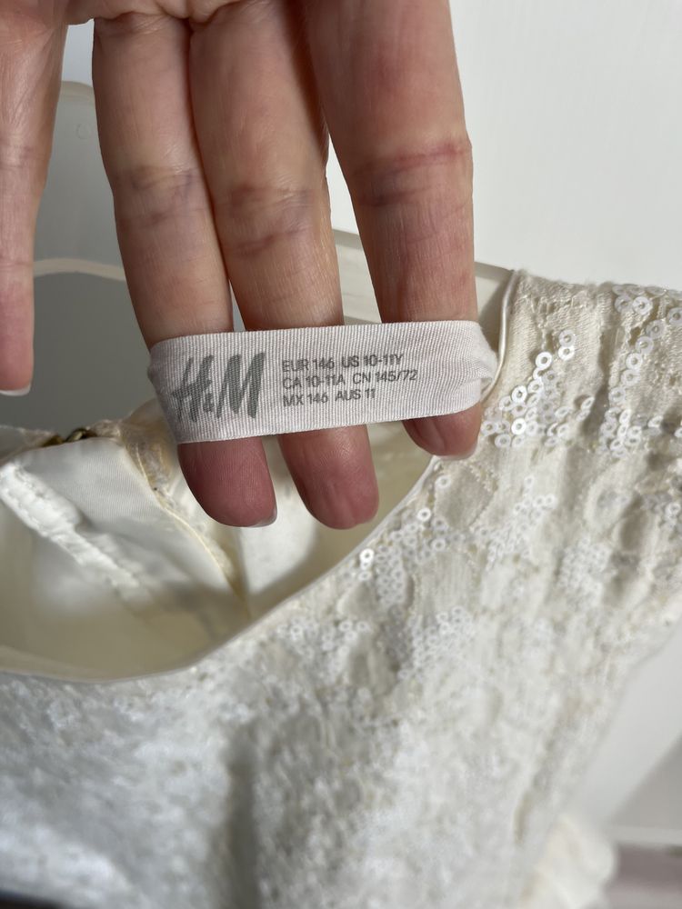 Нарядное платье H&M на 10лет (146см)