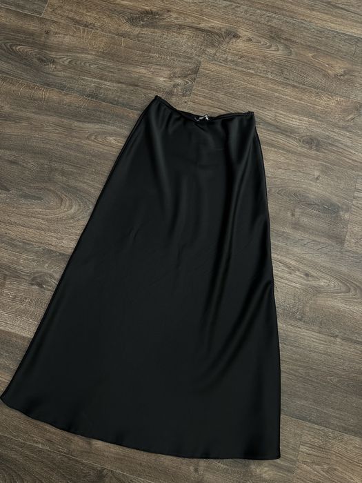 Жіноча спідниця бренду Must have