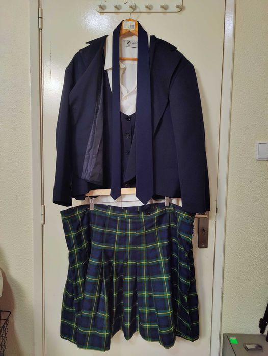 Traje académico feminino IADE - A Toga, 54