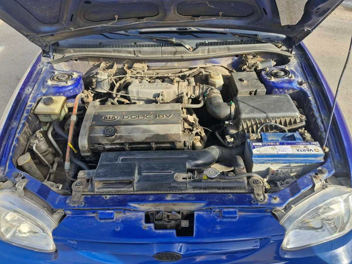 Автомобіль Kia Sephia 2000 р  продаж