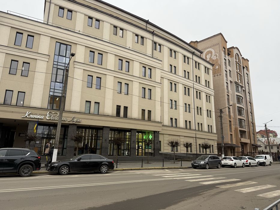 Оренда приміщення вільного призначення!