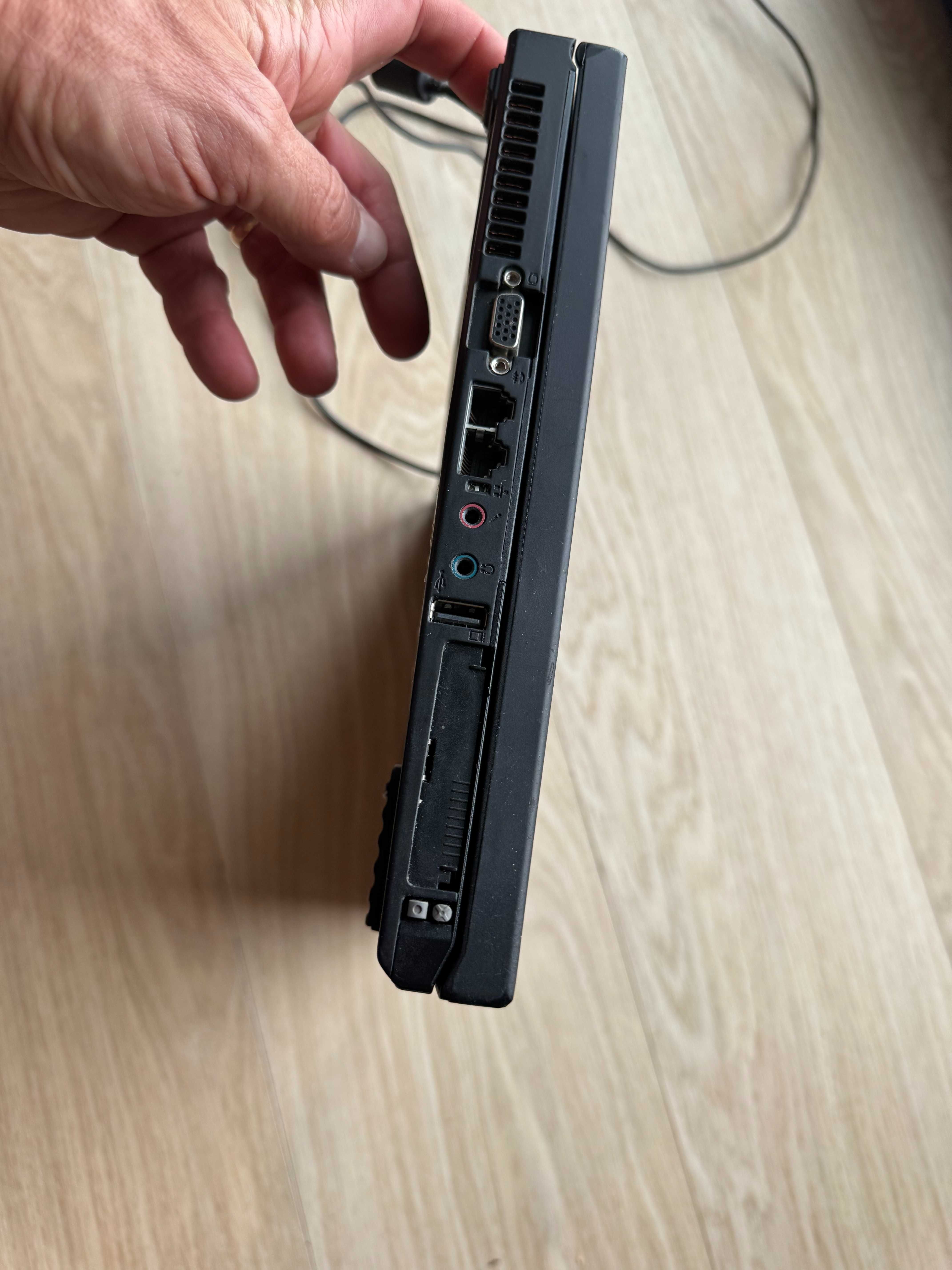 ThinkPad T61 Intel Core2 Duo 2GB 80GB HDD bateria trzyma