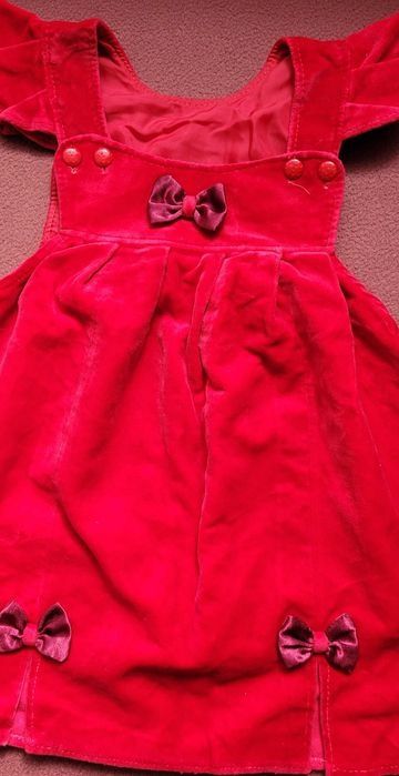 Sukienka czerwona welurową r. 80-86