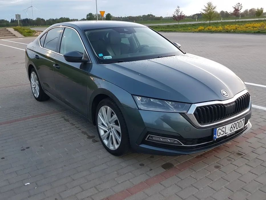 Skoda Octavia Skoda Octavia IV 1,5 TSI Style, Super Stan + Skóry.