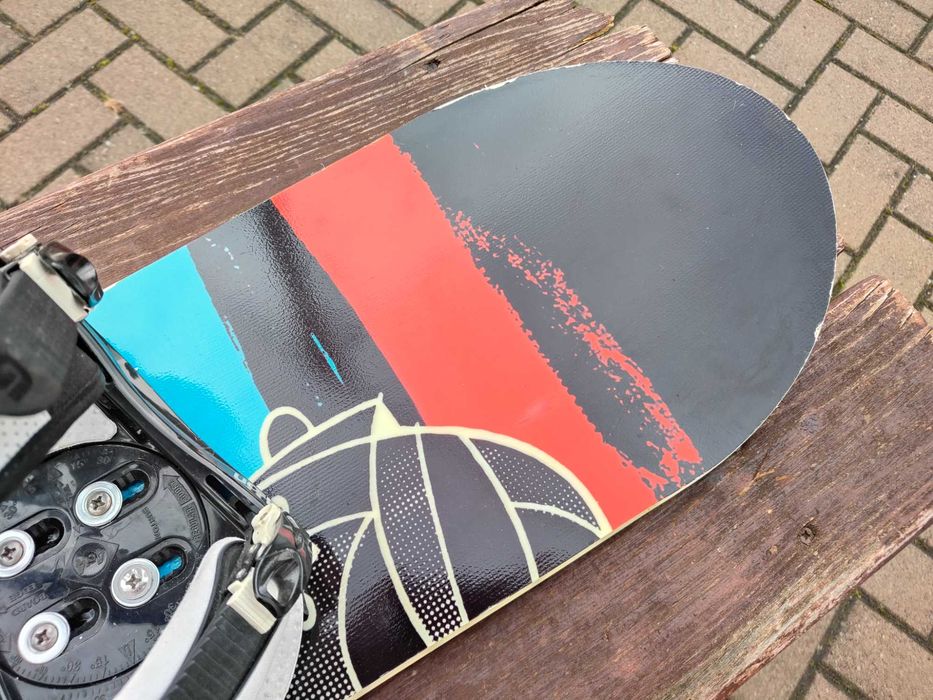 Deska snowboardowa 128 Firefly Twin wiązania Burton Snowboard 128
