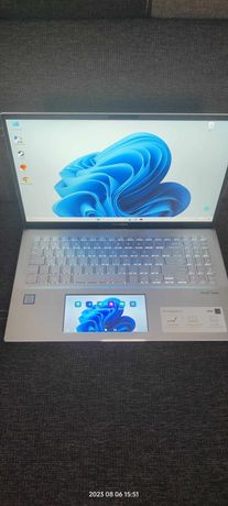 Laptop Asus vivobook s15 ScreenpPad, 2 ekrany,1 dotykowy, 20 RAM