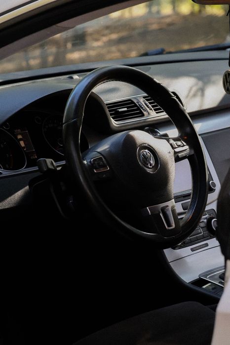 Продам Volkswagen Passat CC 2012