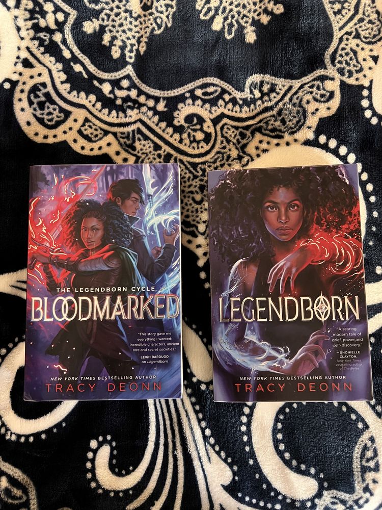 Livro Legendborn e Bloodmarked