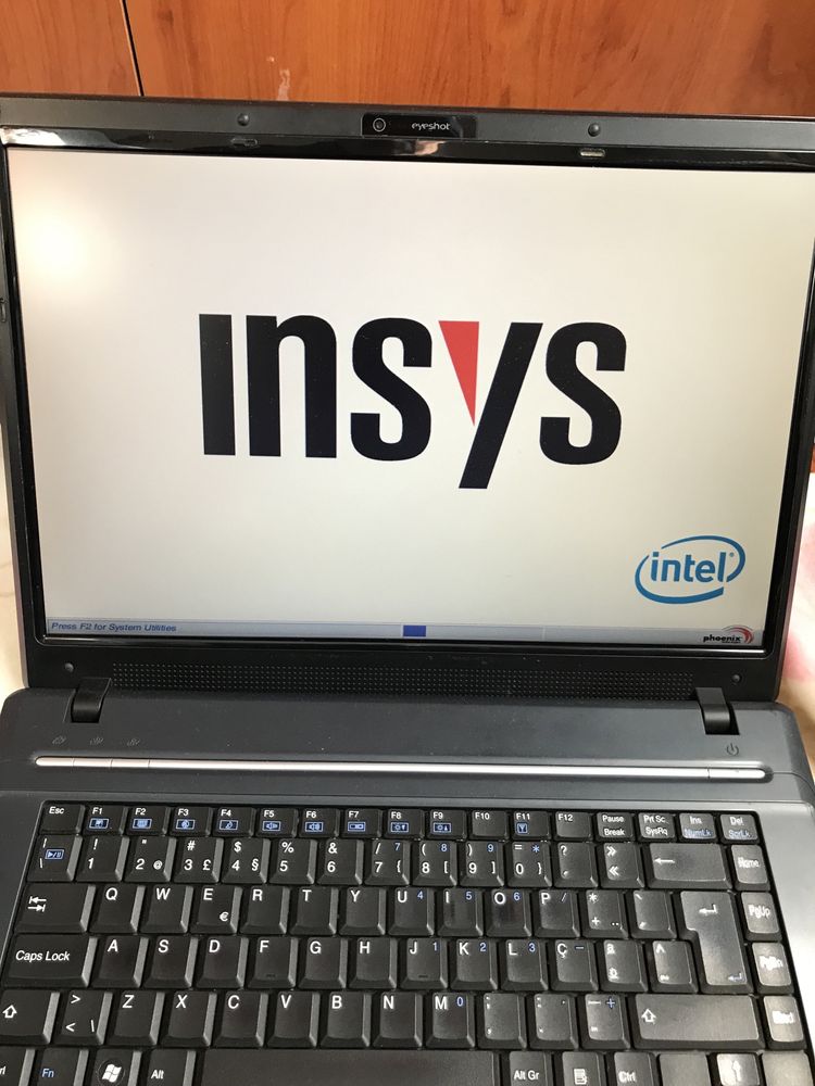 Insys M761su em bom estado