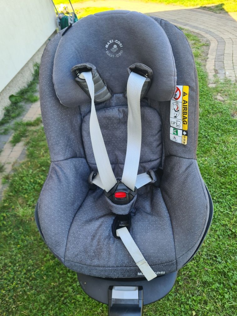 Foteliki Maxi-Cosi z bazą 2wayFix