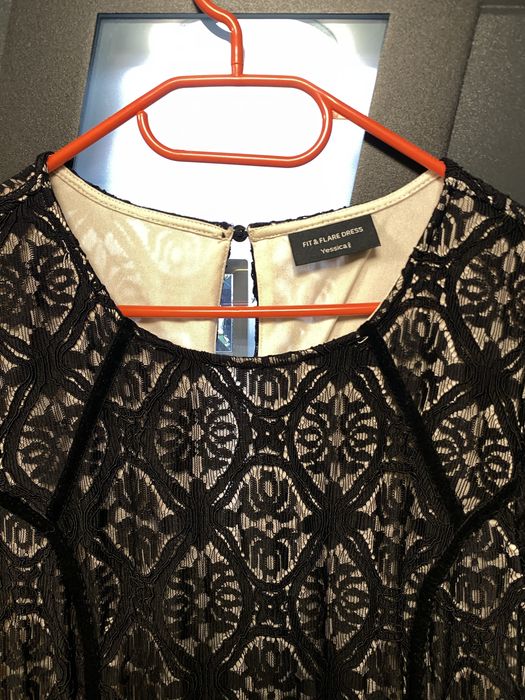 piękna koronkowa sukienka rozmiar 44