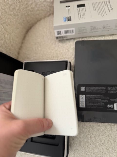 Moleskine Pen + Ellipse