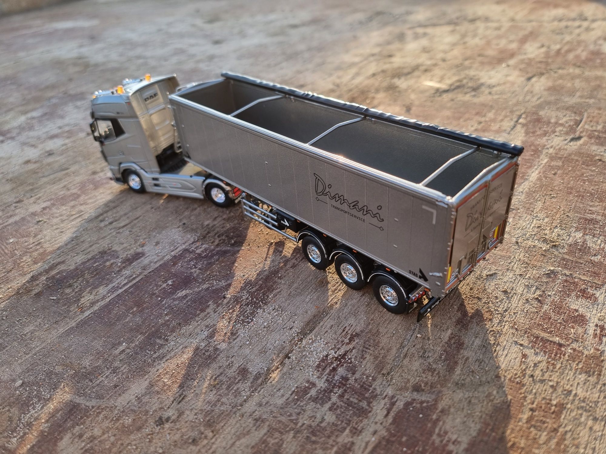 Daf + wywrotka wsi / tekno 1 :50