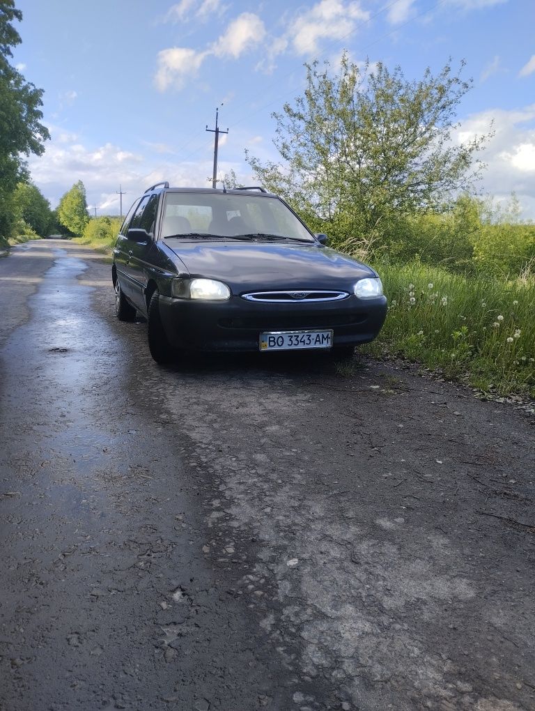 Продам автомобіль