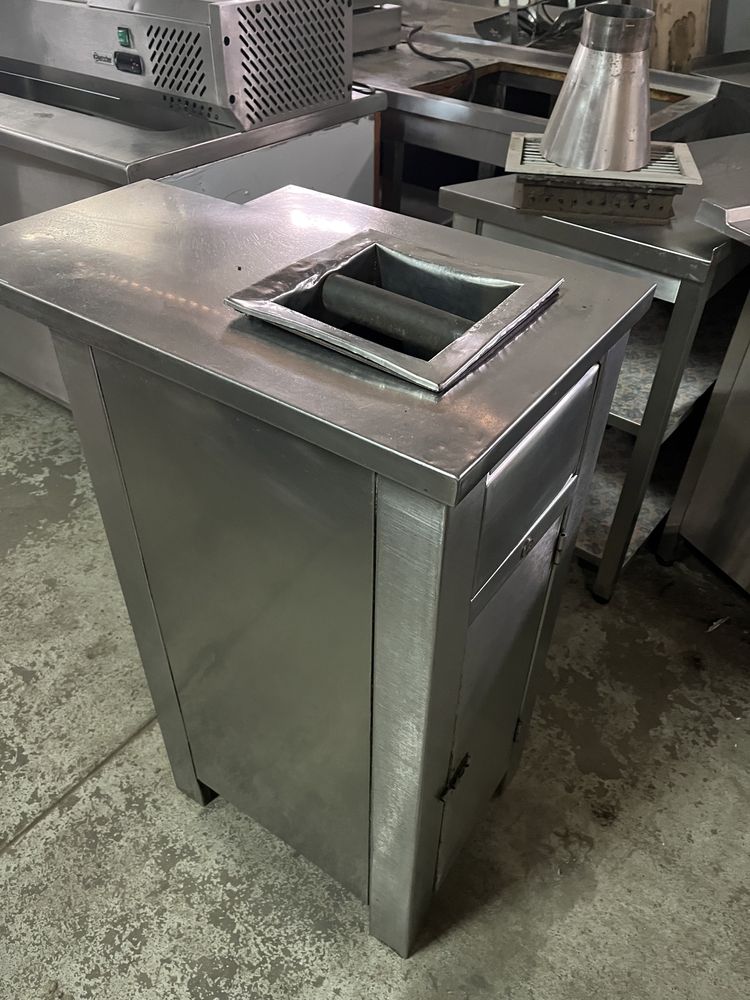 Escaparate em inox para borras de cafe