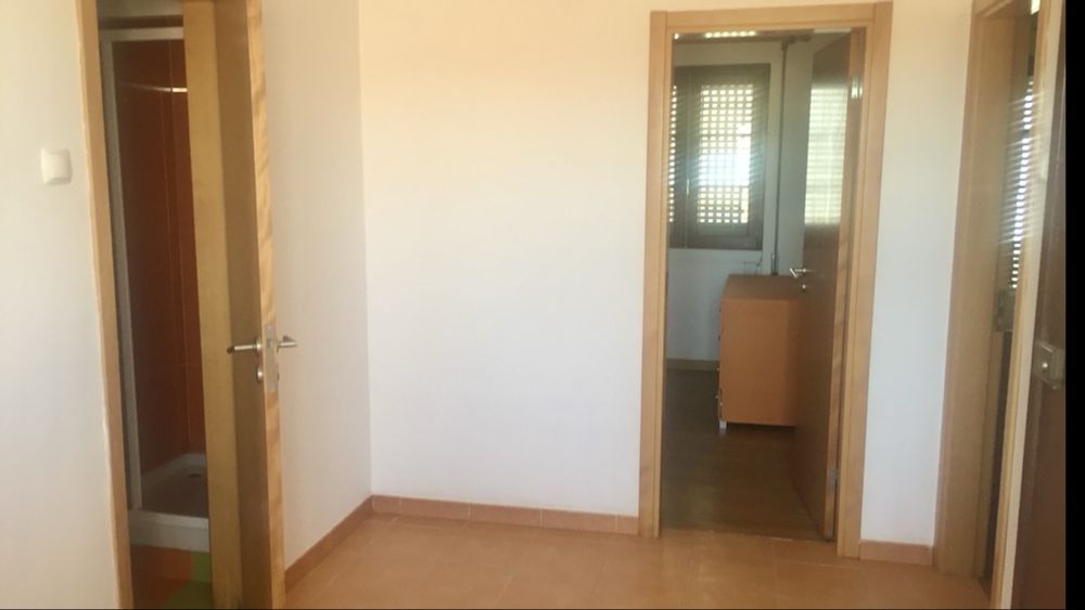 Alugo Quarto Estudantes Polo I