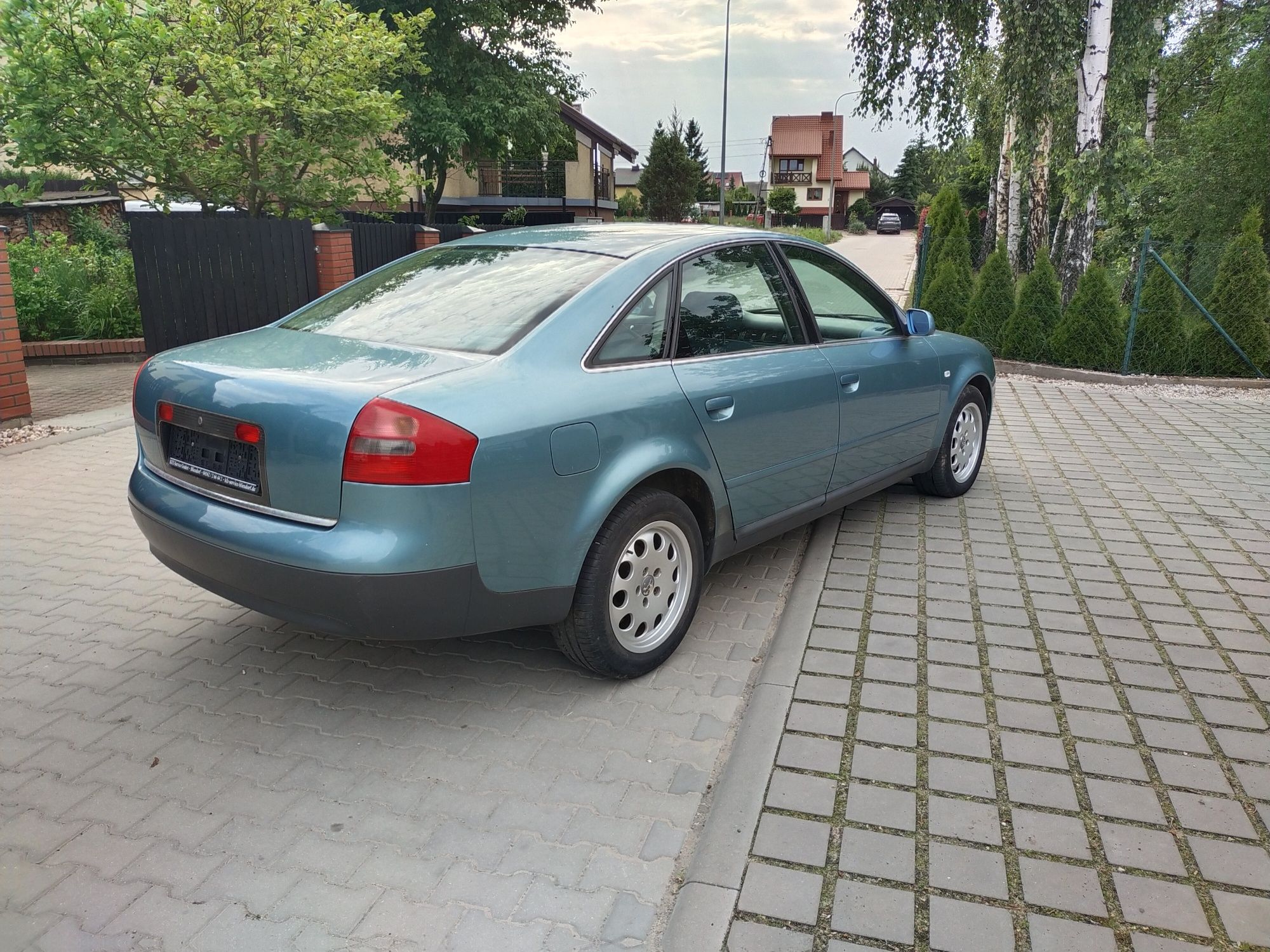 Audi A6 C5 2.4 165 KM Automat