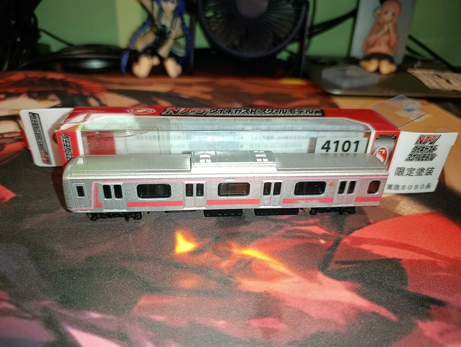 Металева модель японського поїзда Tokyu 5050 Series N scale