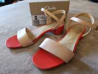 Босоножки 37.5 размера Clarks, Великобритания