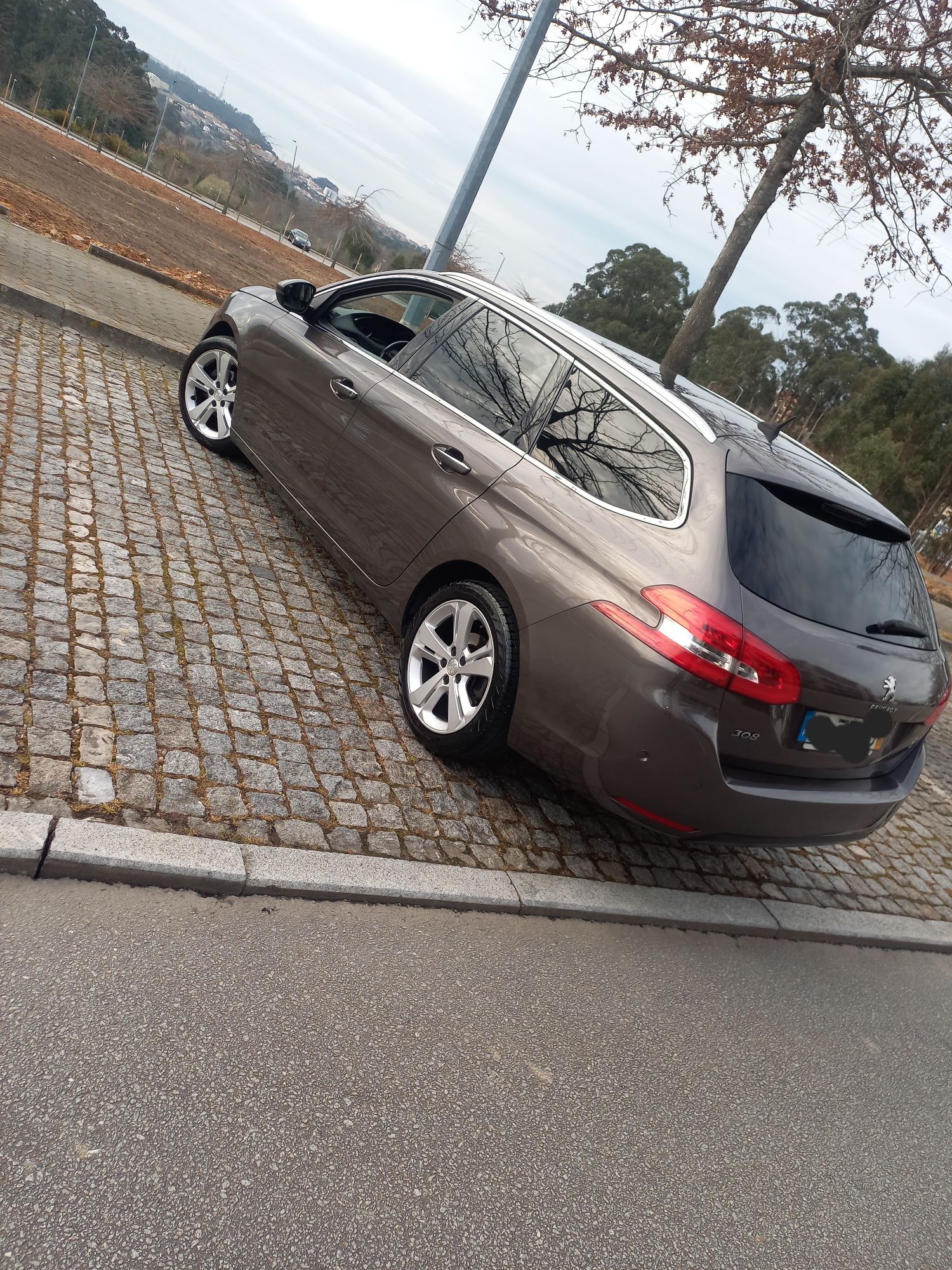 Peugeot 308sw full extras allure