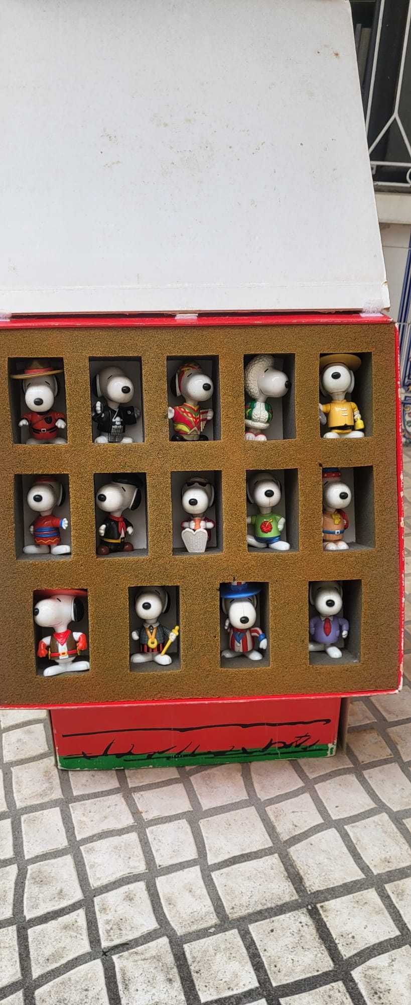 Colecção Vintage de figuras Snoopy em cx de coleccionador