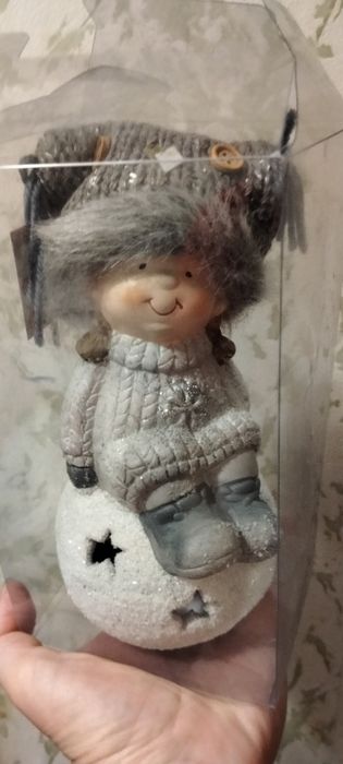 Новогодний декор(девочка с подсветкой)700грн