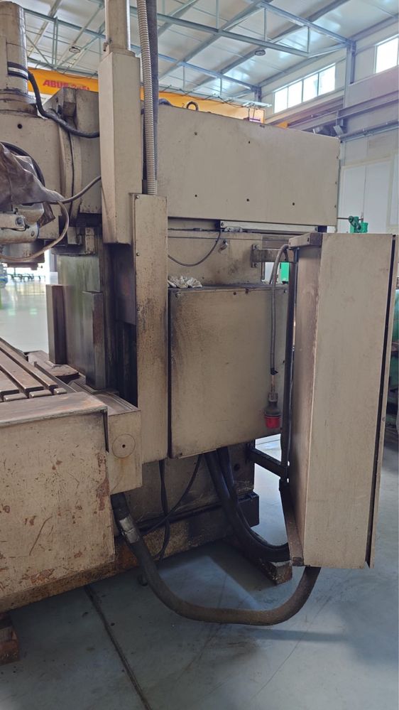 FREZARKA Heckert uniwersalna FQ-400