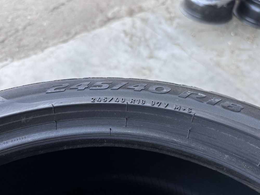 NOWE Pirelli Sottozero 3 245/40/18 Opony zimowe 2022r