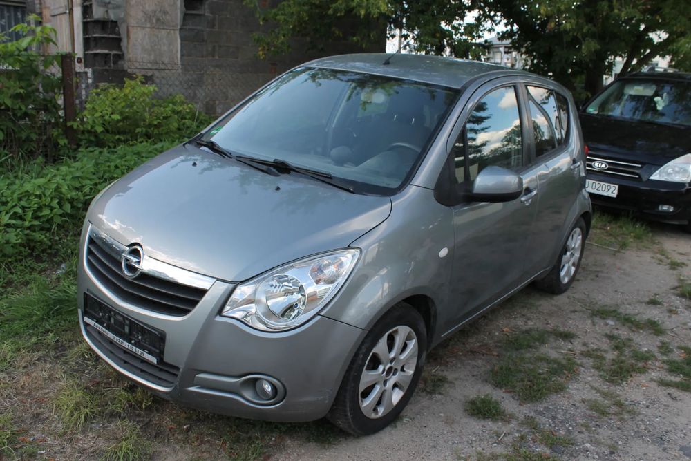 Opel Agila Opel agila 1.0 benz gaz