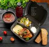 Комплексные обеды  140 грн, очень вкусные. Обеды в офис.