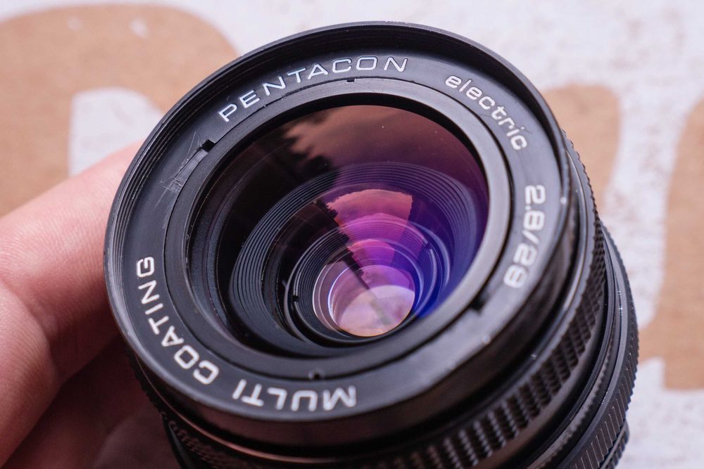 Obiektyw Pentacon electtric 29mm f/2.8 MC M42