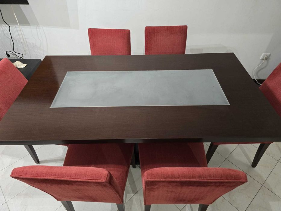 Mesa de sala 8 pessoas