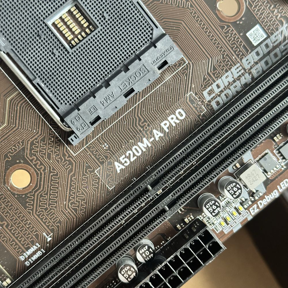 Материнська плата MSI A520M-A PRO, ідеальний стан, без нюансів