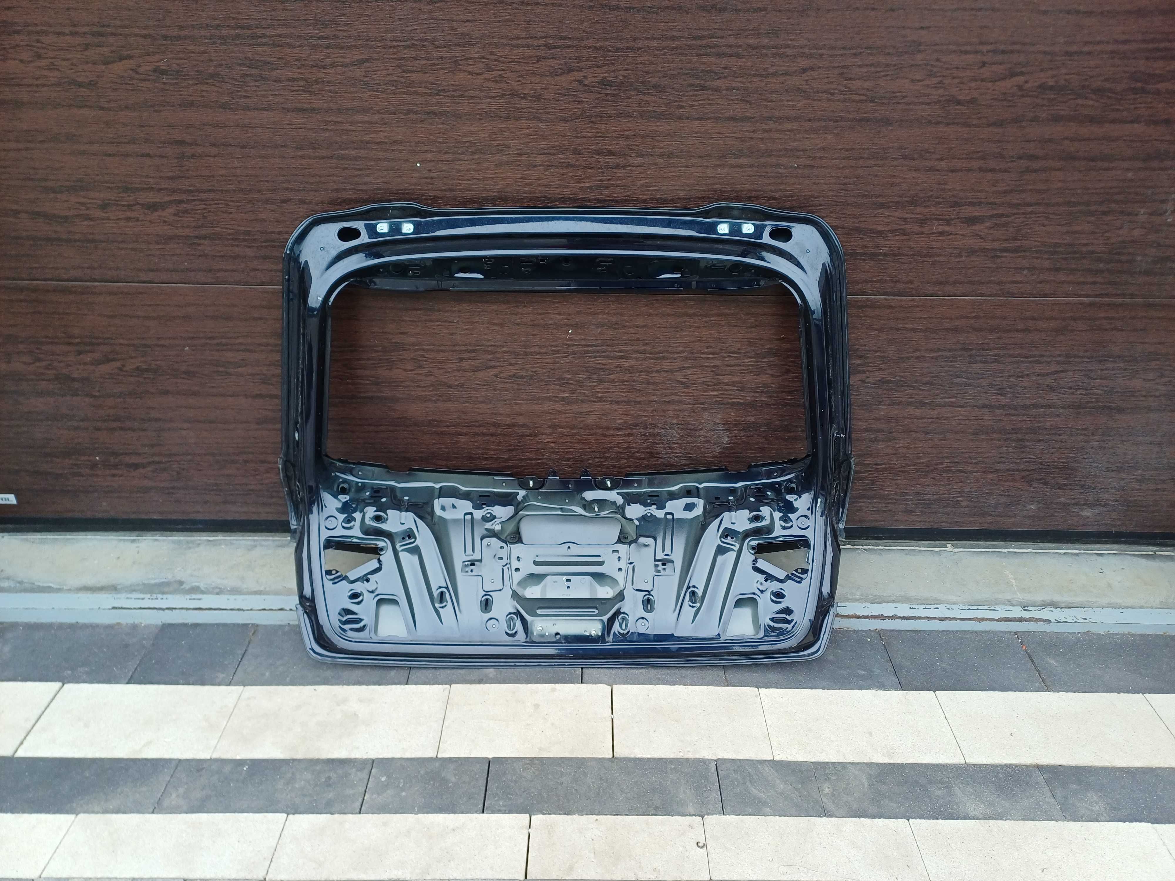 klapa bagażnika audi a1 2 II 82a82.7105a