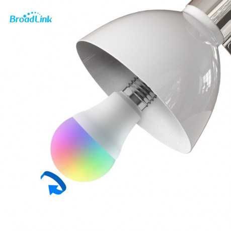 Умная лампочка Broadlink Smart Bulb LB27 R1 с диммером