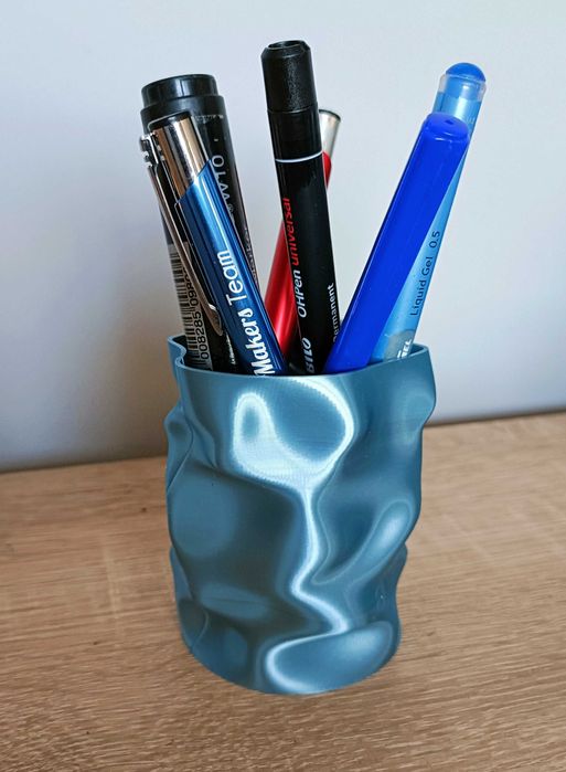 Pojemnik na długopisy