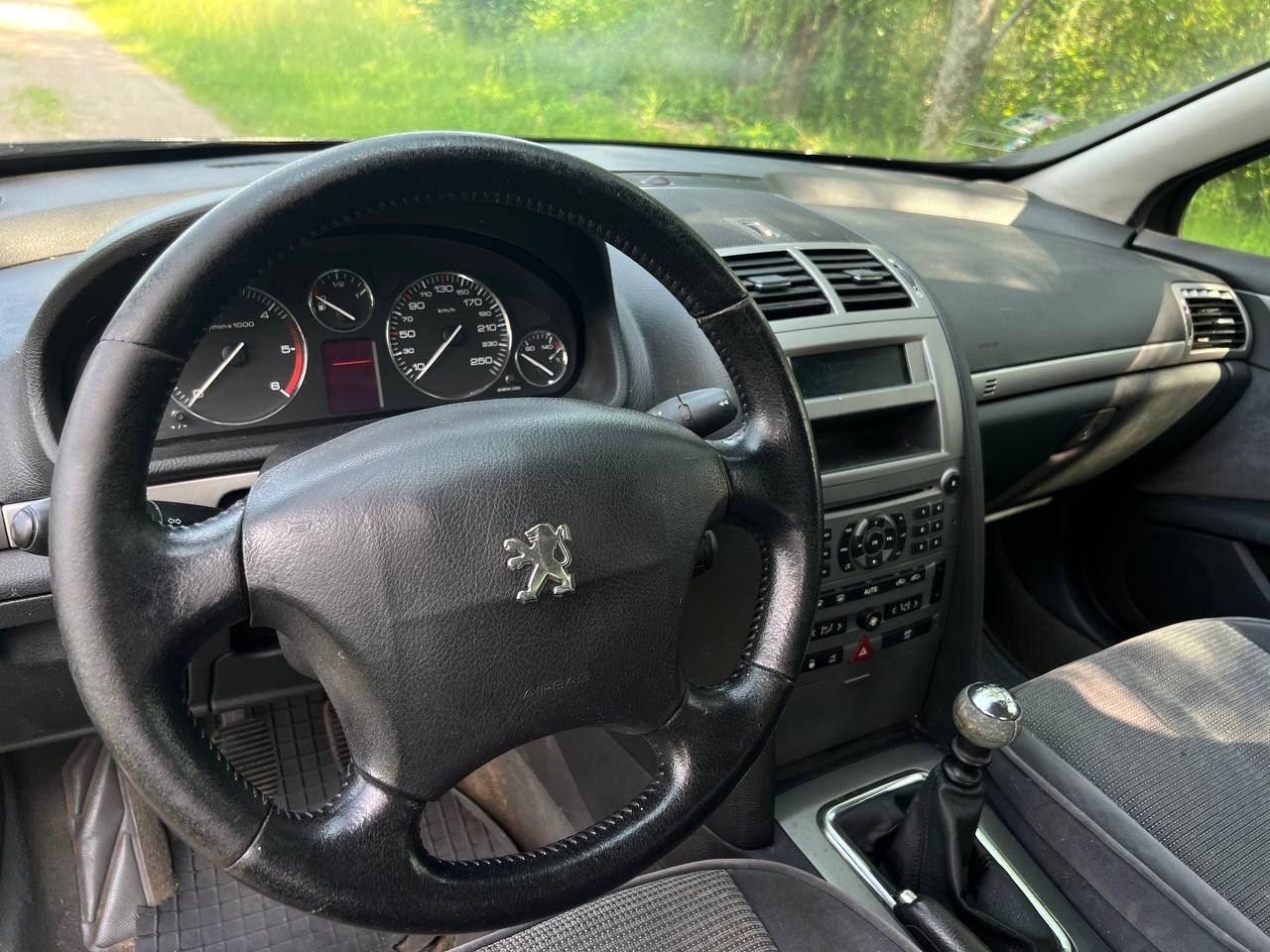 Peugeot 407 2004 рік 2.0 дизель для військових