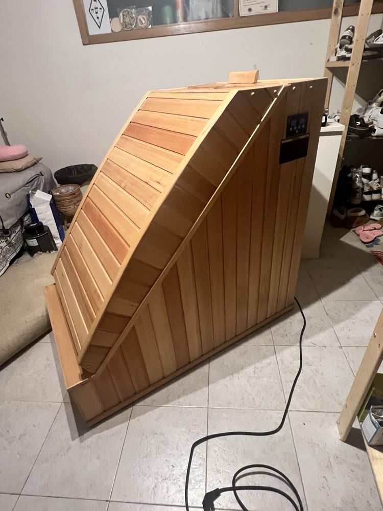 Sauna infravermelhos nova, no local onde trabalho aduiritam  outra