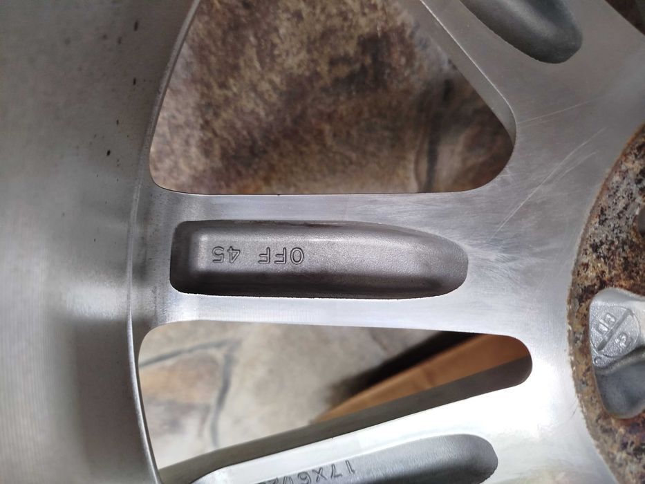 Диски 6.5J R17 ET45 5x114.3	Suzuki Nissan Renault Kia Hyundai Mazda