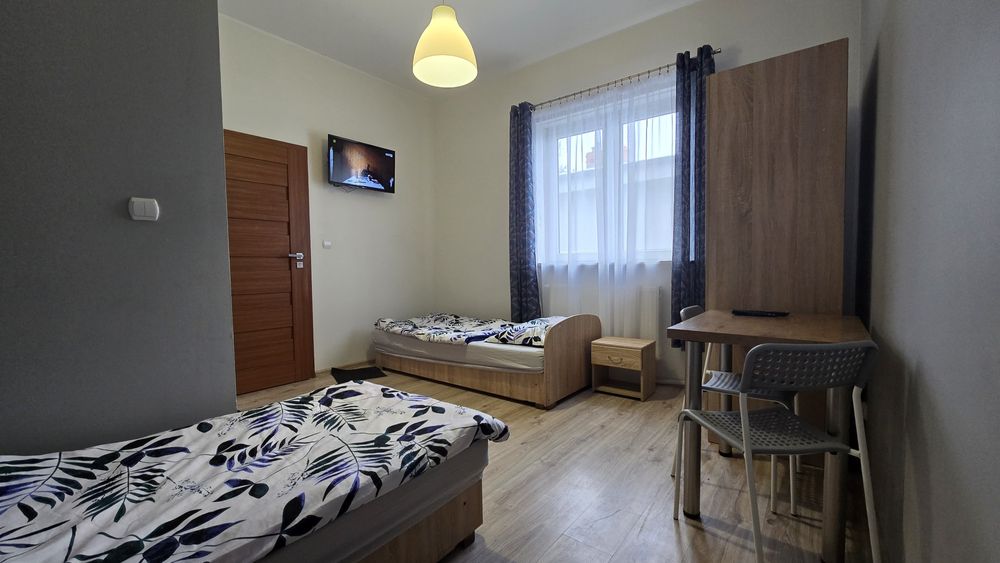 Pokój jedno lub dwuosobowy z łazienką