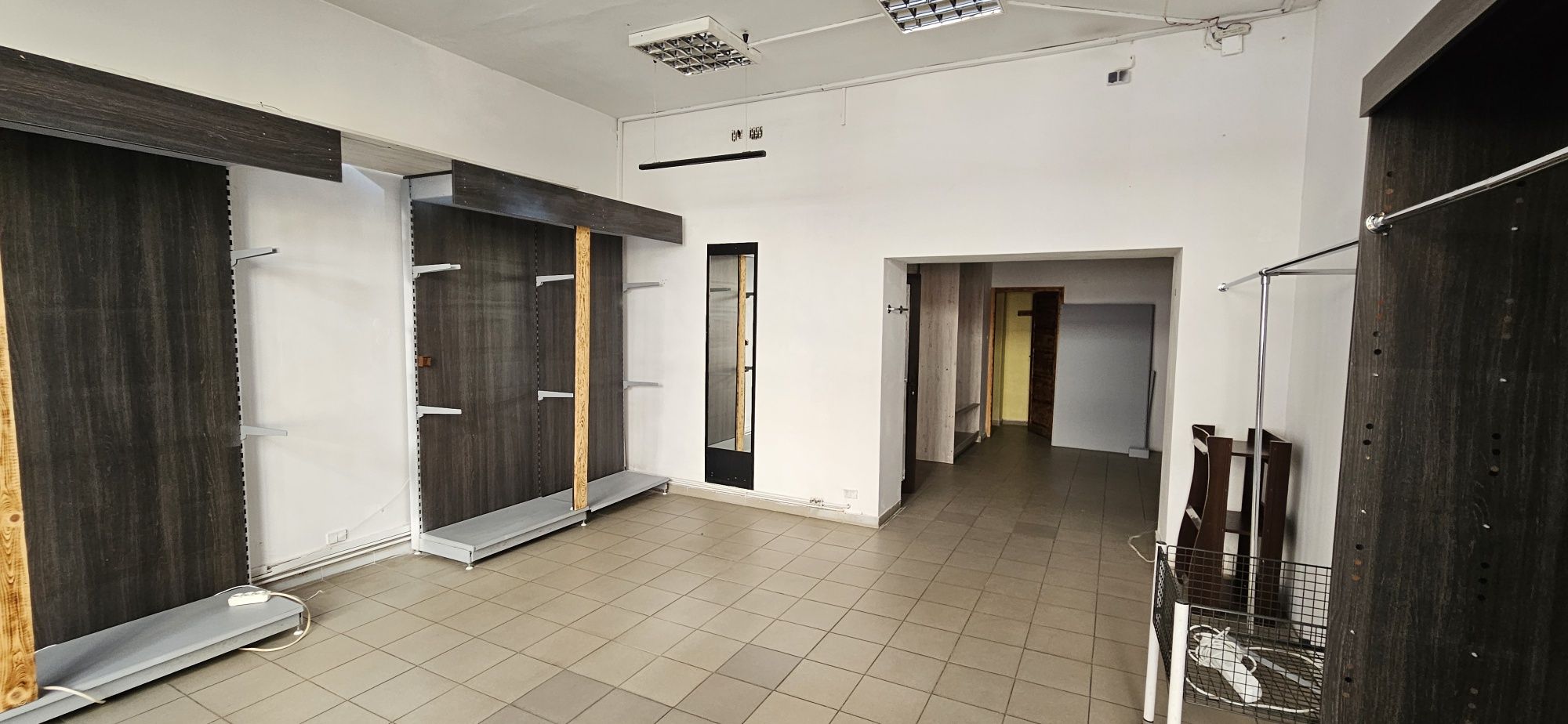 Lokal użytkowy, 70 m2, blisko Rynku, ul. Długa	
Lokal uż
