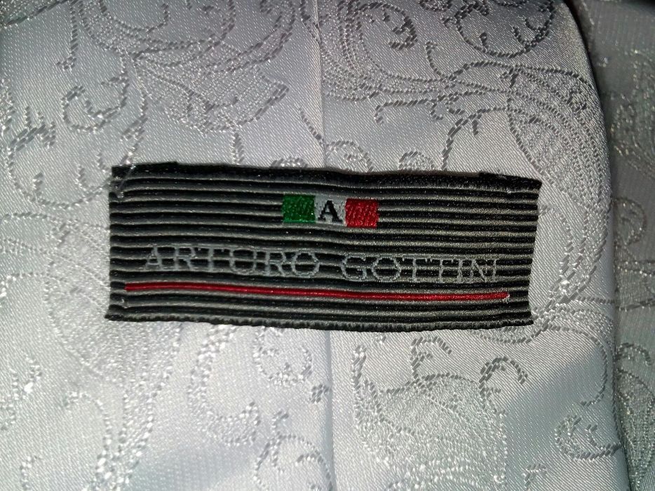 Arturo Gottini - biały krawat