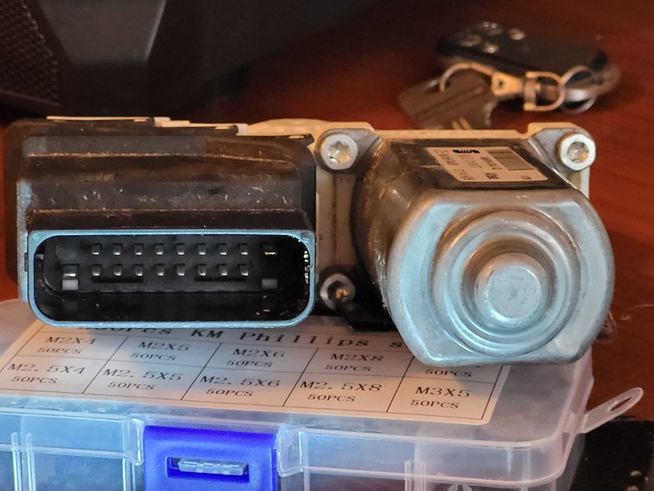 Silniczek szyby seat altea tył prawy