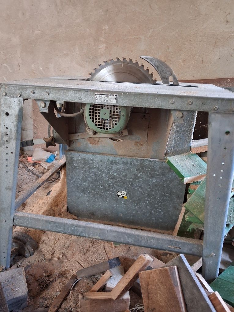Piła stołowa Atika 220v