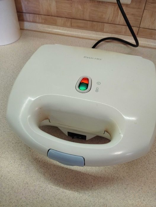 Бутербродниця Phillips