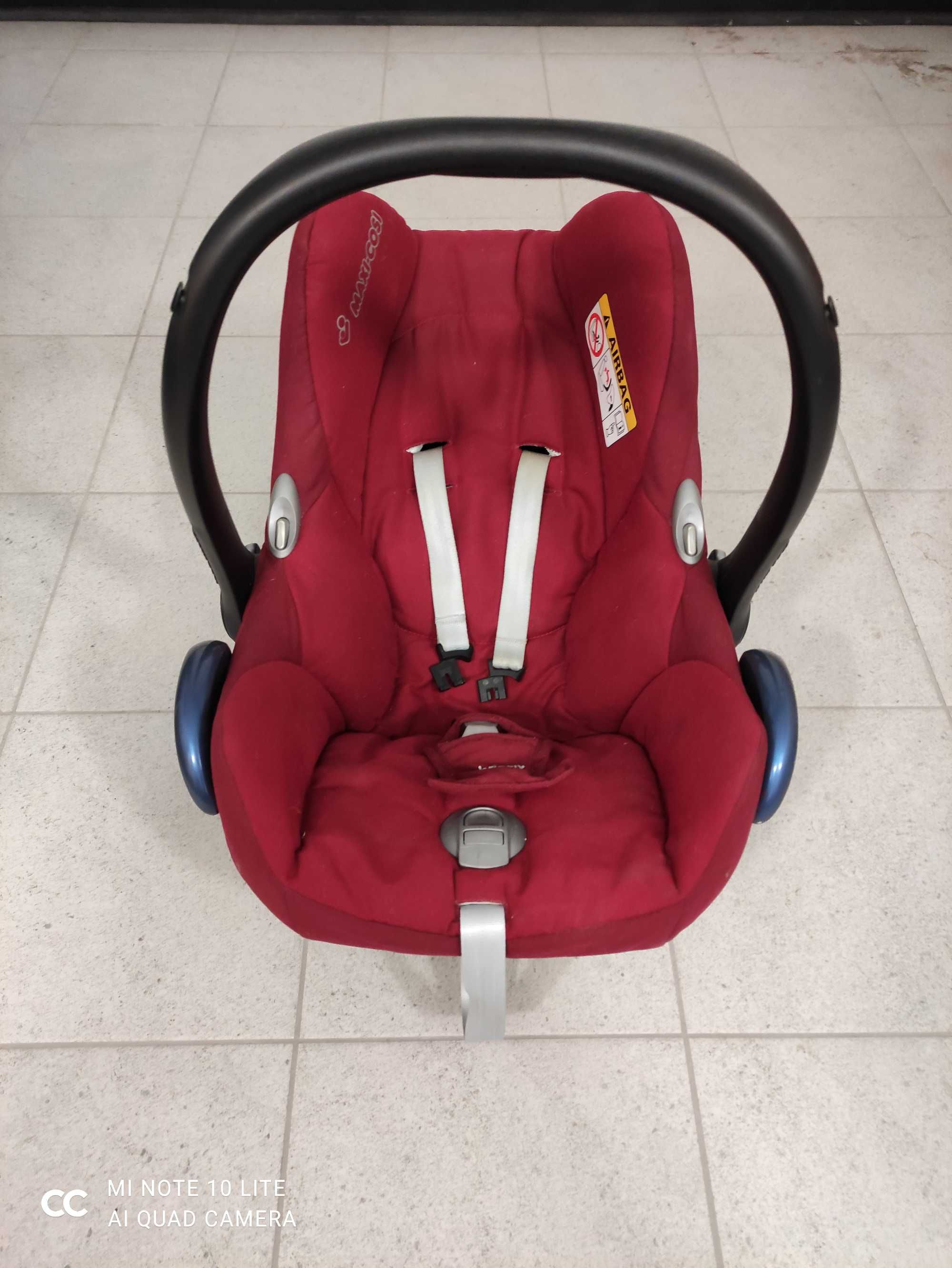 Fotelik MAXI Cosi cabrio FIX 0-13 kg nosidełko