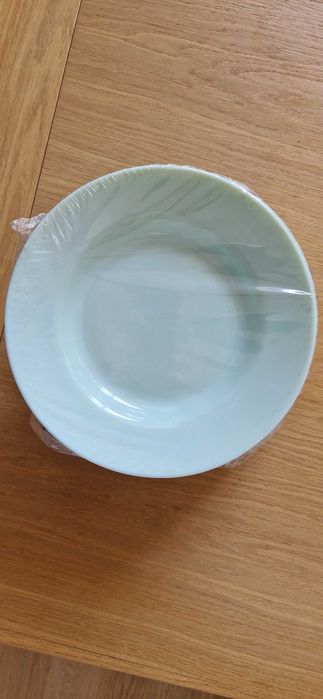 Zestaw talerzy LUMINARC Plumi Pradise Green