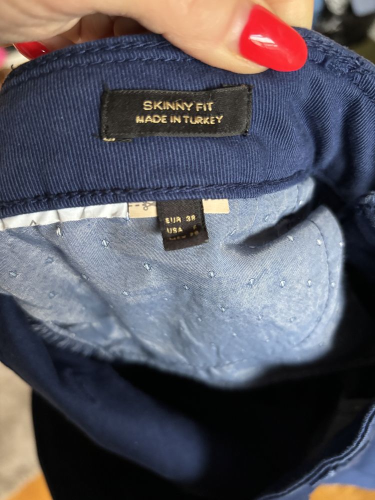 Massimo dutti chinos chinosy rurki jeansy skinny fit wyszczuplajce